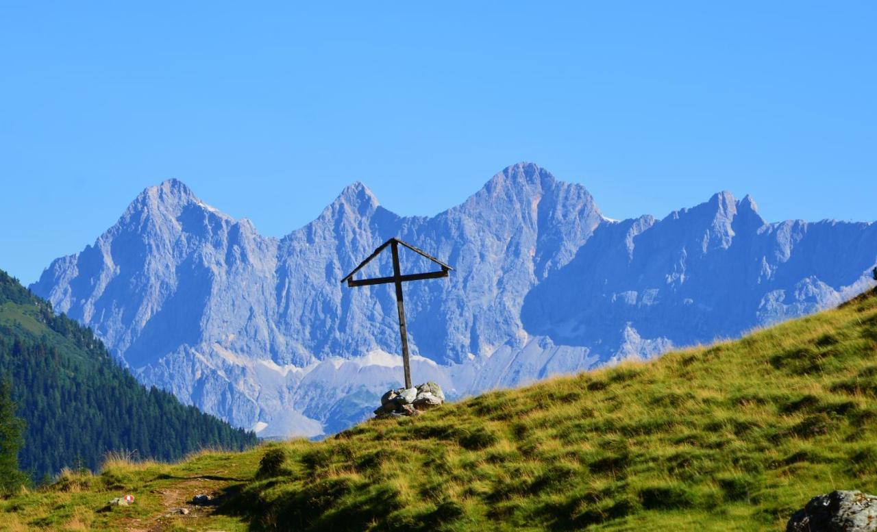 Rohrmooser Schloessl Schladming Buitenkant foto